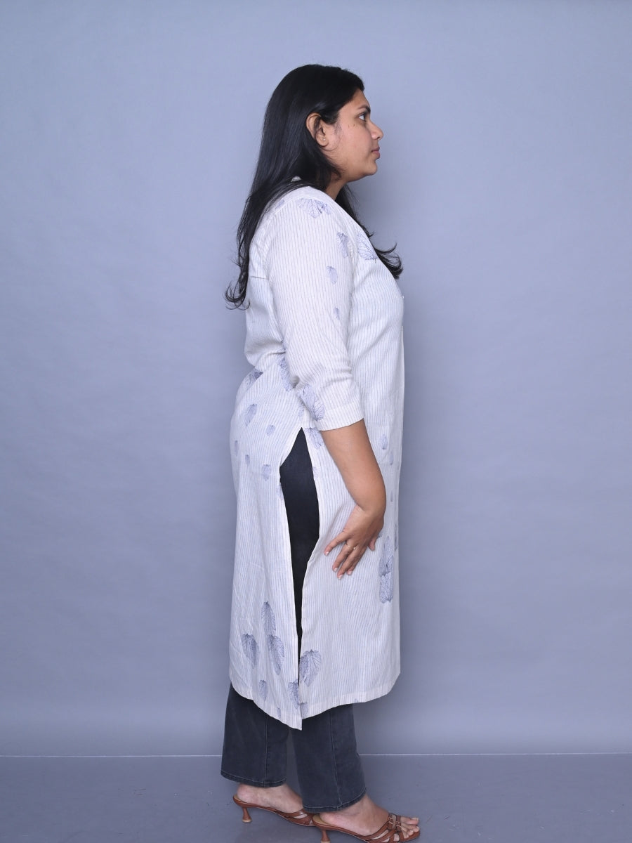 Off-White Side-Cut with Front Pleats Kurti (Lavender Leaf)